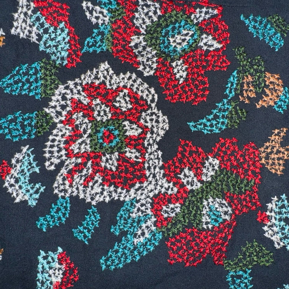 Women's Chan Luu Shorts Size S Black Multi-color Floral Embroidered designer - Picture 8 of 8